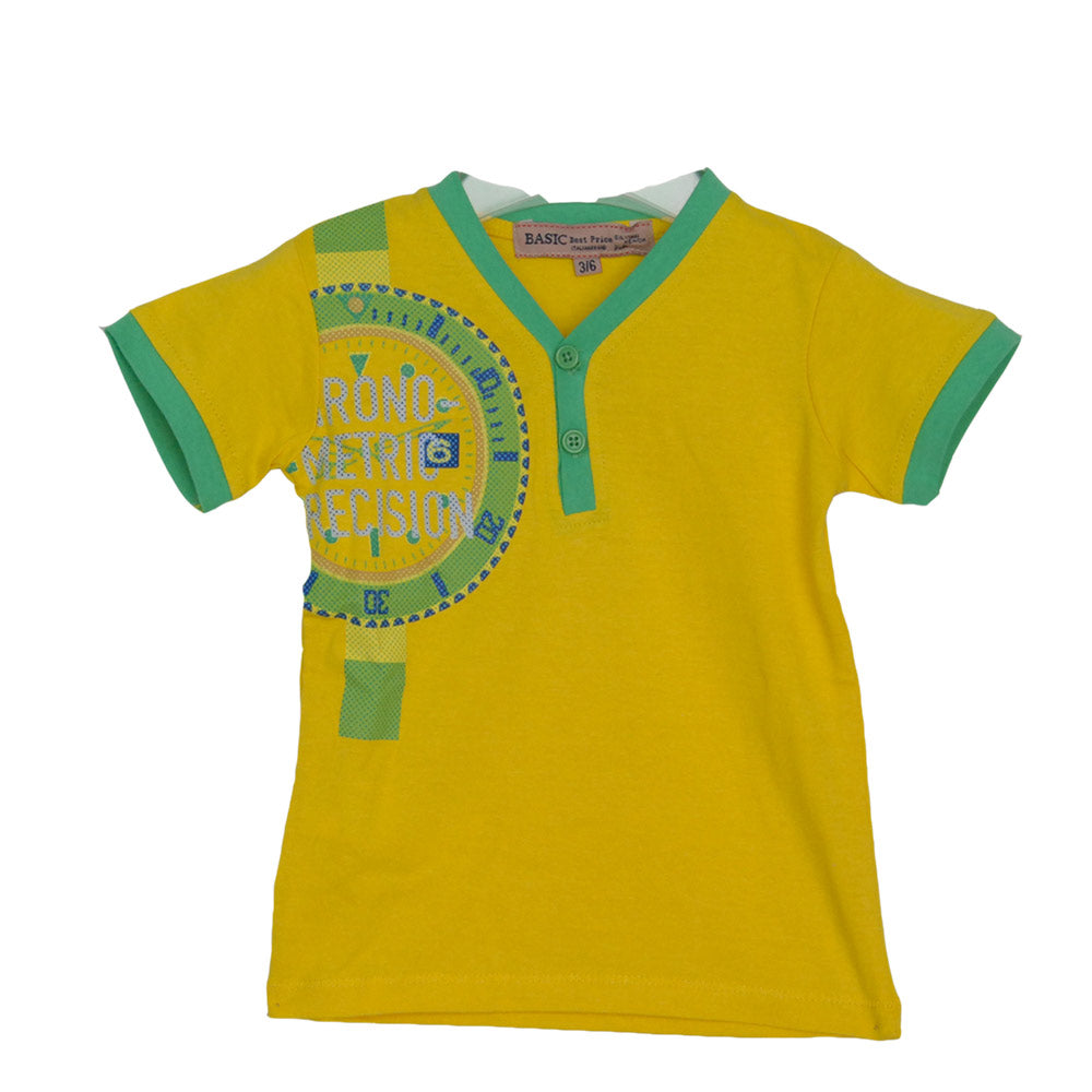 
  Completo due pezzi della linea abbigliamento bambino Silvian Heach. T-shirt tinta
  unita con ...