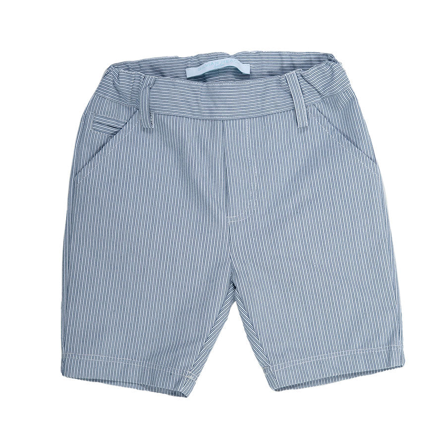 
  Bermuda della linea abbigliamento bambino Silvian Heach, fantasia rigatino sui toni
  del blu;...