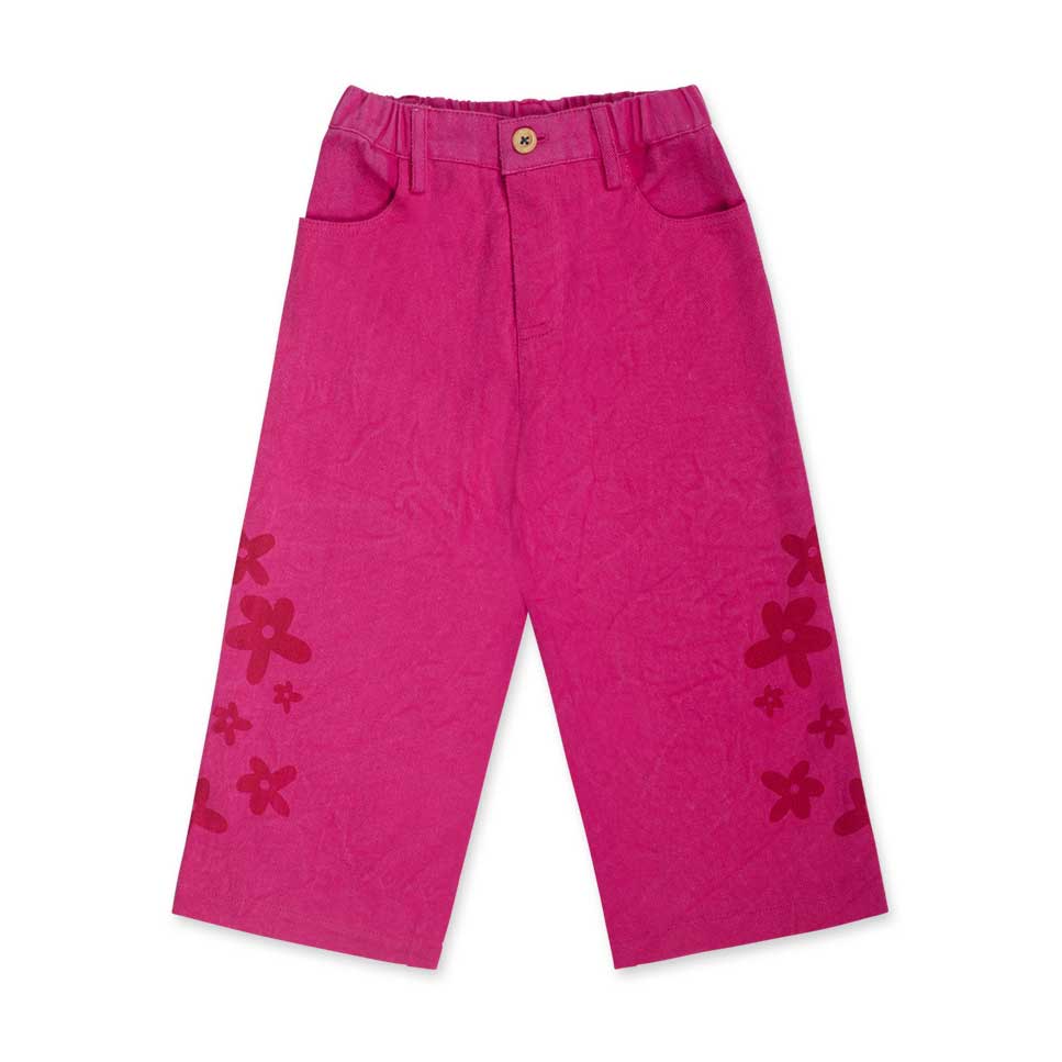 
Pantaloni della linea Abbigliamento Bambina Tuc Tuc, in tessuto jeans, modello a palazzo.

Elast...