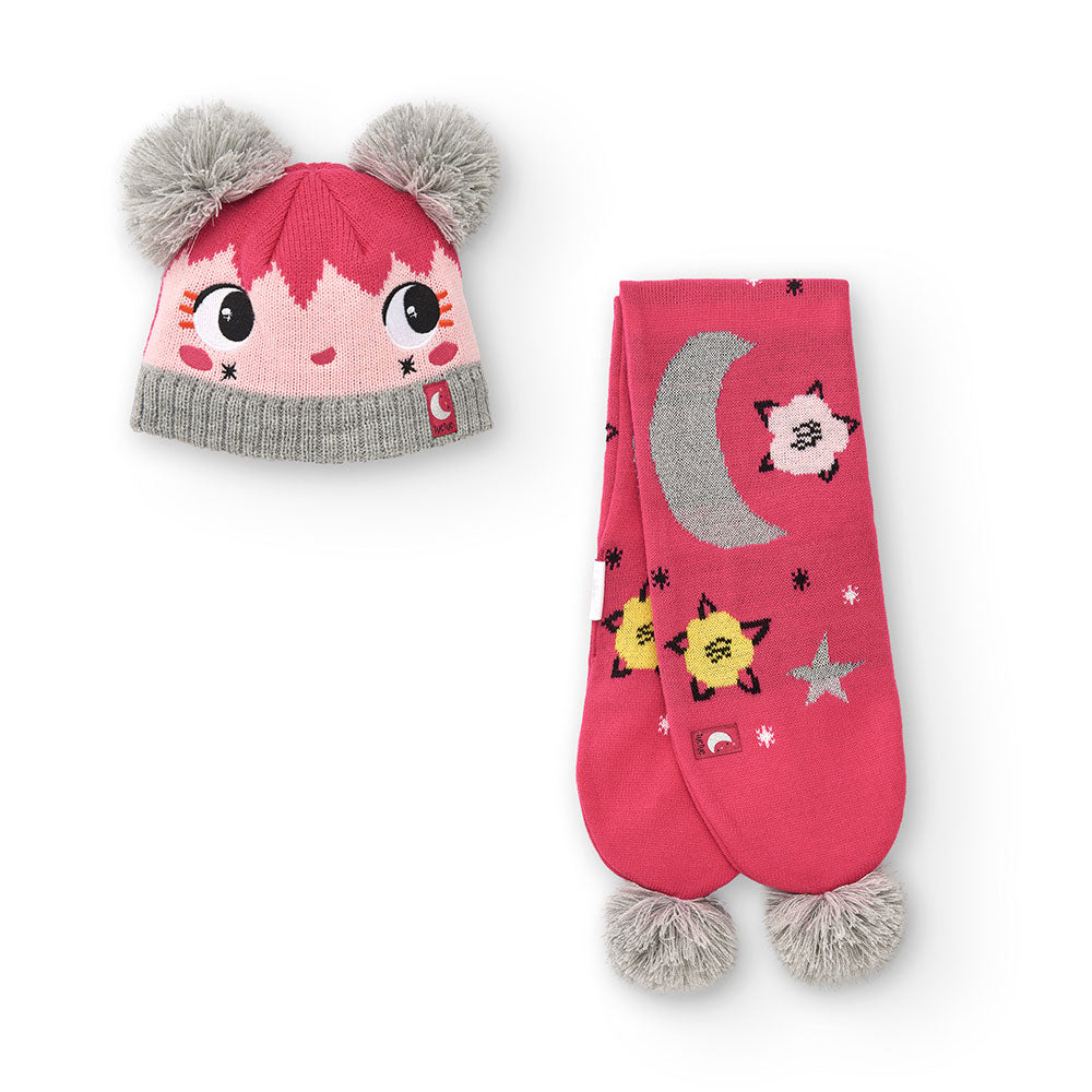 Set della Linea Abbigliamento Bambina Tuc Tuc, con cappello con due pon pon e disegno di bambolin...